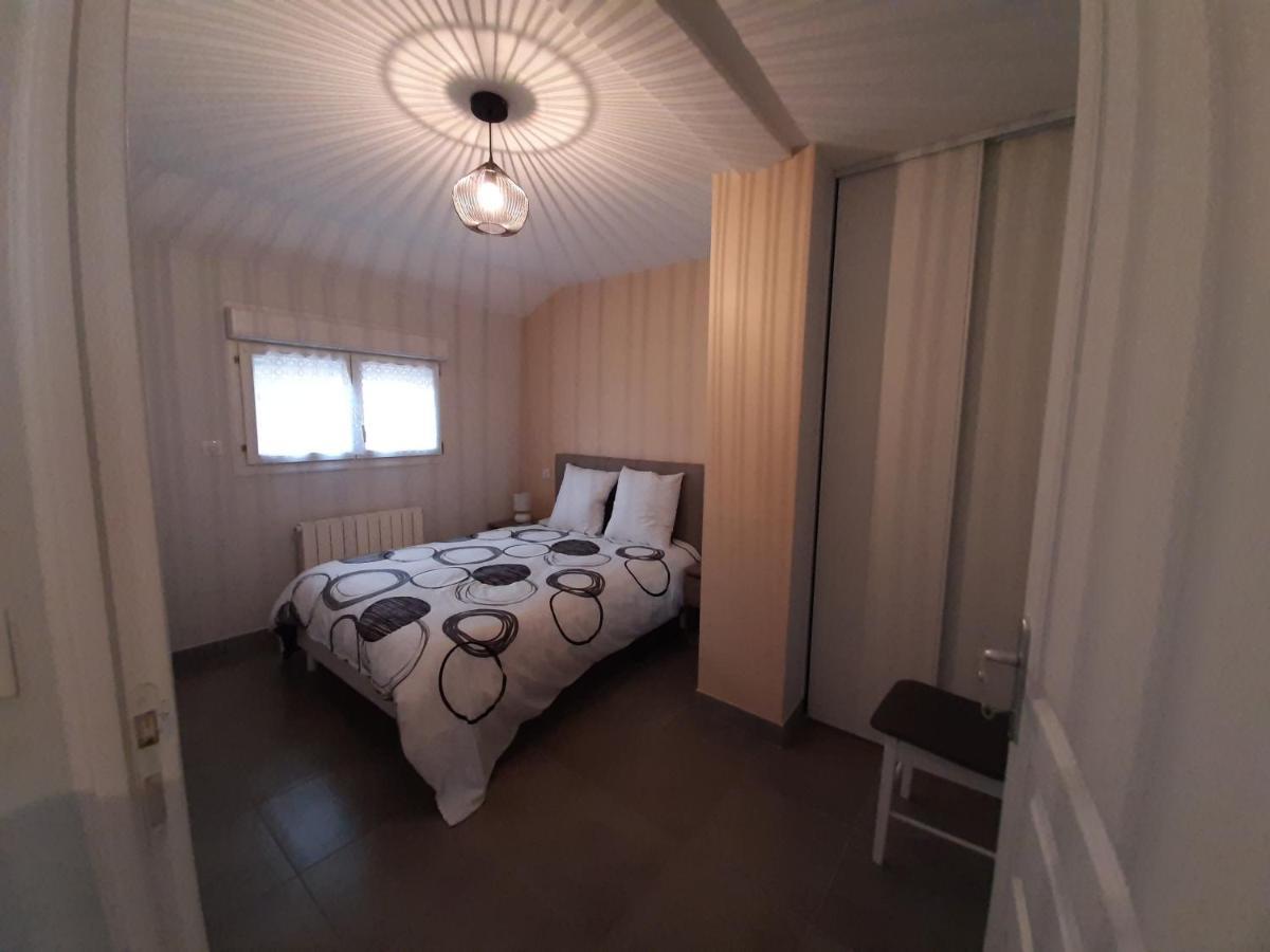 Les Grands Pres Holiday home *